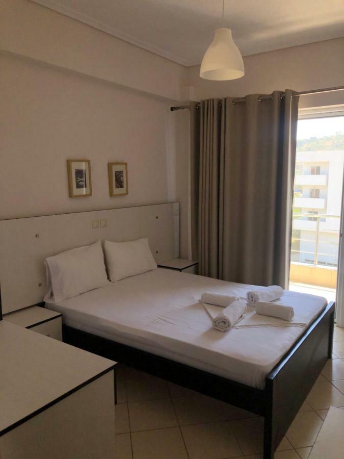 Rondos Hotel Химара Экстерьер фото